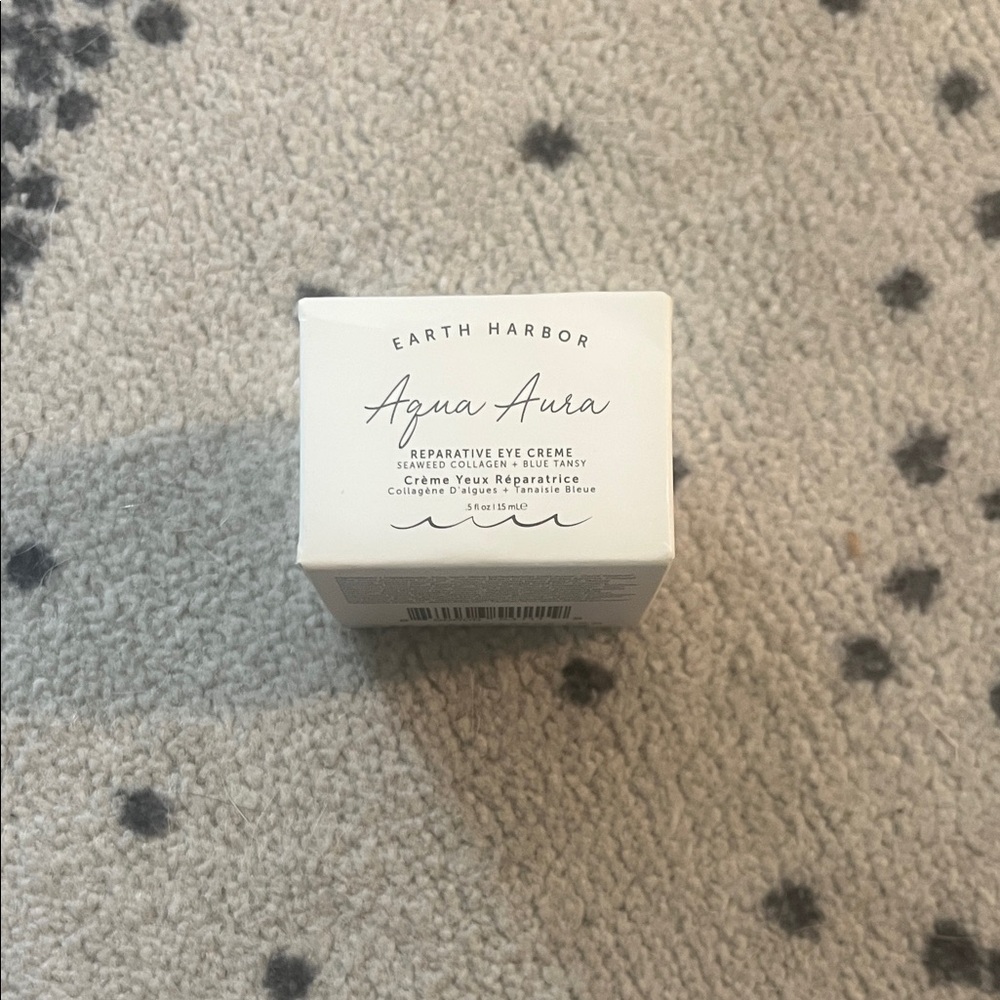 Earth Harbor Aqua Aura Reparative Eye Creme